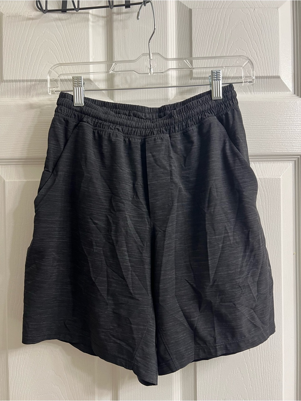 Lululemon Men's Pace Breaker Linerless Shorts Size Large Black Heather